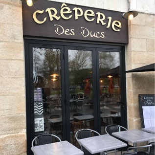 creperie-des-ducs-devanture-vignette
