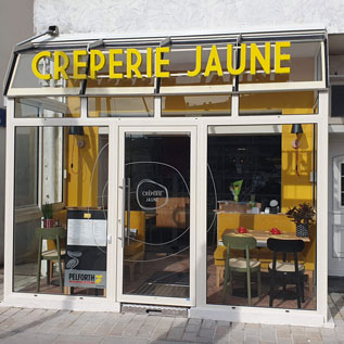 creperie-jaune-devanture-vignette